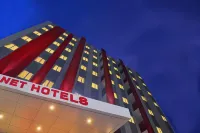Monoloog Hotel Pekanbaru Hotel a 
