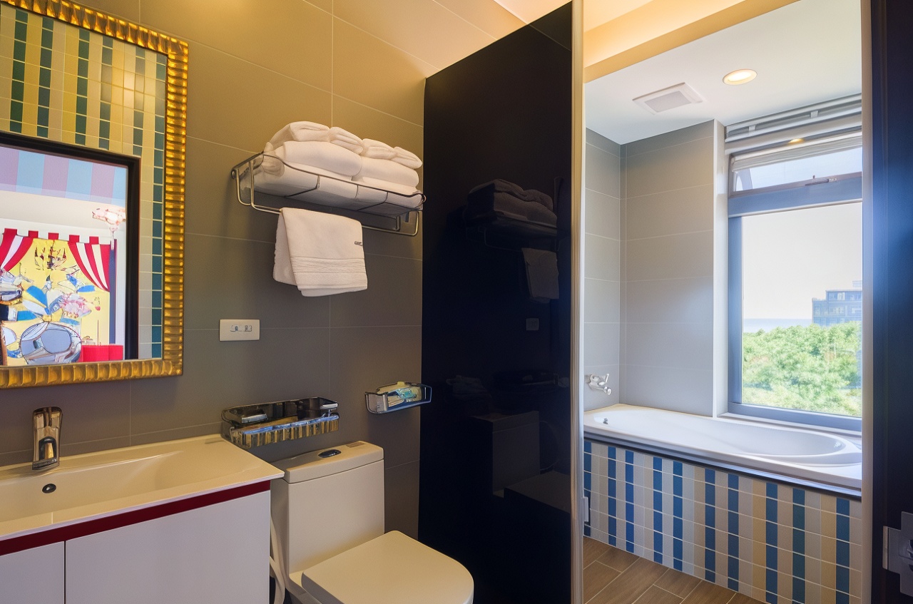 旋转跳跃四人房