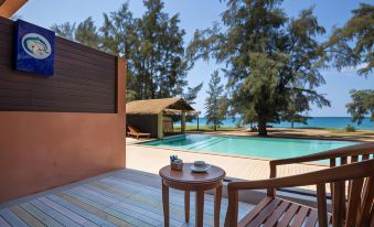 Coriacea Beachfront Boutique Phuket Resort