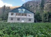 Jumaboy Guesthouse Hotel di 