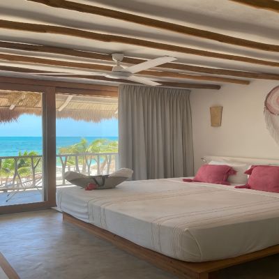 Ocean Front with Rooftop Pool (No Pets Allowed) Punta Blanca Beachfront Suites Promo Code