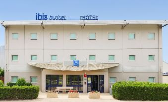 Ibis Budget Orléans Nord Saran - Housity