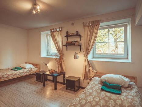 Downtown Forest Hostel & Camping
