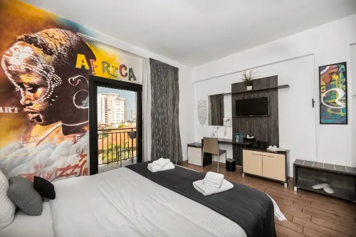 Rise Urban Art Hotel