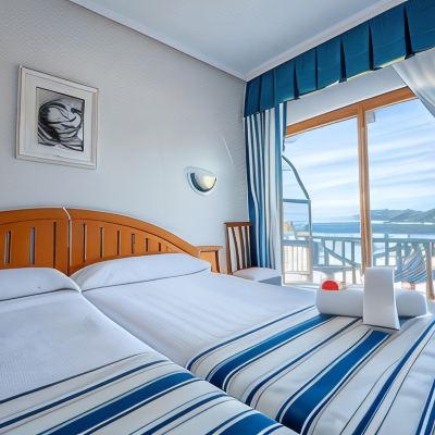 Double or Twin Room Hotel Arillo Promo Code