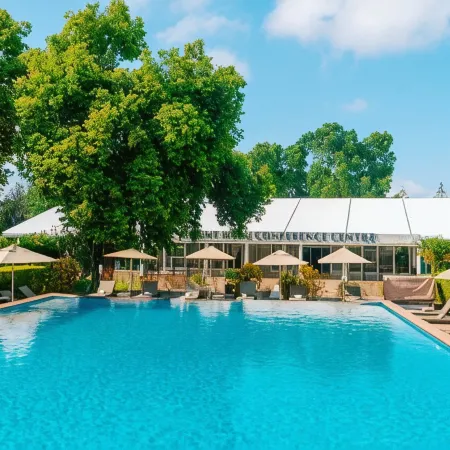 Mount Meru Hotel