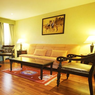 One Bedroom Suite Non smoking Arabian Courtyard Hotel & Spa Dubai Promo Code
