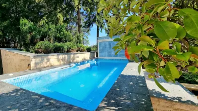 Elexus Predeal Hotels in 