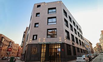 Studios Cielo Madrid - Housity