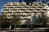 Ambassadeurs Hôtel Hotel di 