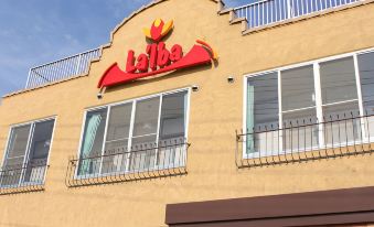 Hotel Lalba Suwako - Housity