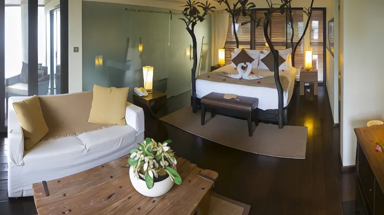 Dhevatara Beach Hotel Room