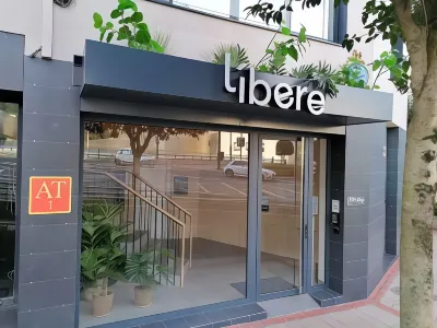 Apartamentos Líbere Bilbao Museo Hotels in 