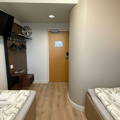 Compact Twin Room, Courtyard View