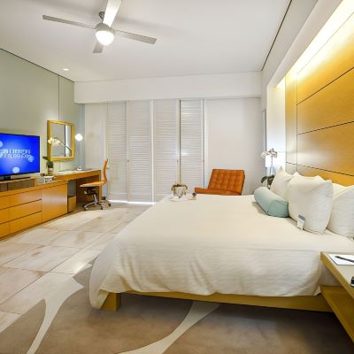 Deluxe Room With Resort View