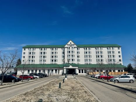 Divya Sutra Plaza and Conference Centre Calgary Airport
