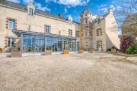 Le Manoir de Kerbot Hotel a 