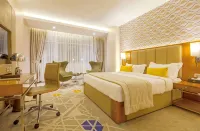 Ferdi Lilly Hotel a 