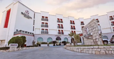 Hotel Colón Plaza Business Class Hotels in 