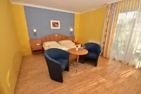 Golf & Thermenland Sonnenpension Frühstückshotel Burgauberg Stegersbach Hotel di 