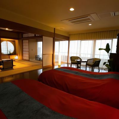 Main Building High Floor Deluxe, Japanese-Western Mixed with Bath, Ocean View