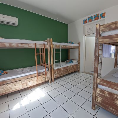 Economy Shared Dormitory, Women only (Porto Seguro)
