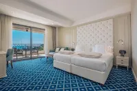 Iberostar Waves Slavija Hotel a 