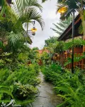 Alam Batu Village Hotele w: 