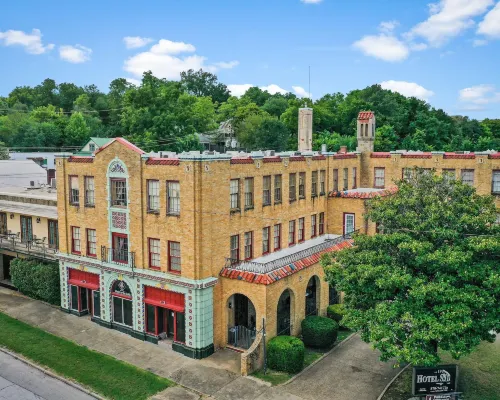 Hotel Seville Hotels in Harrison