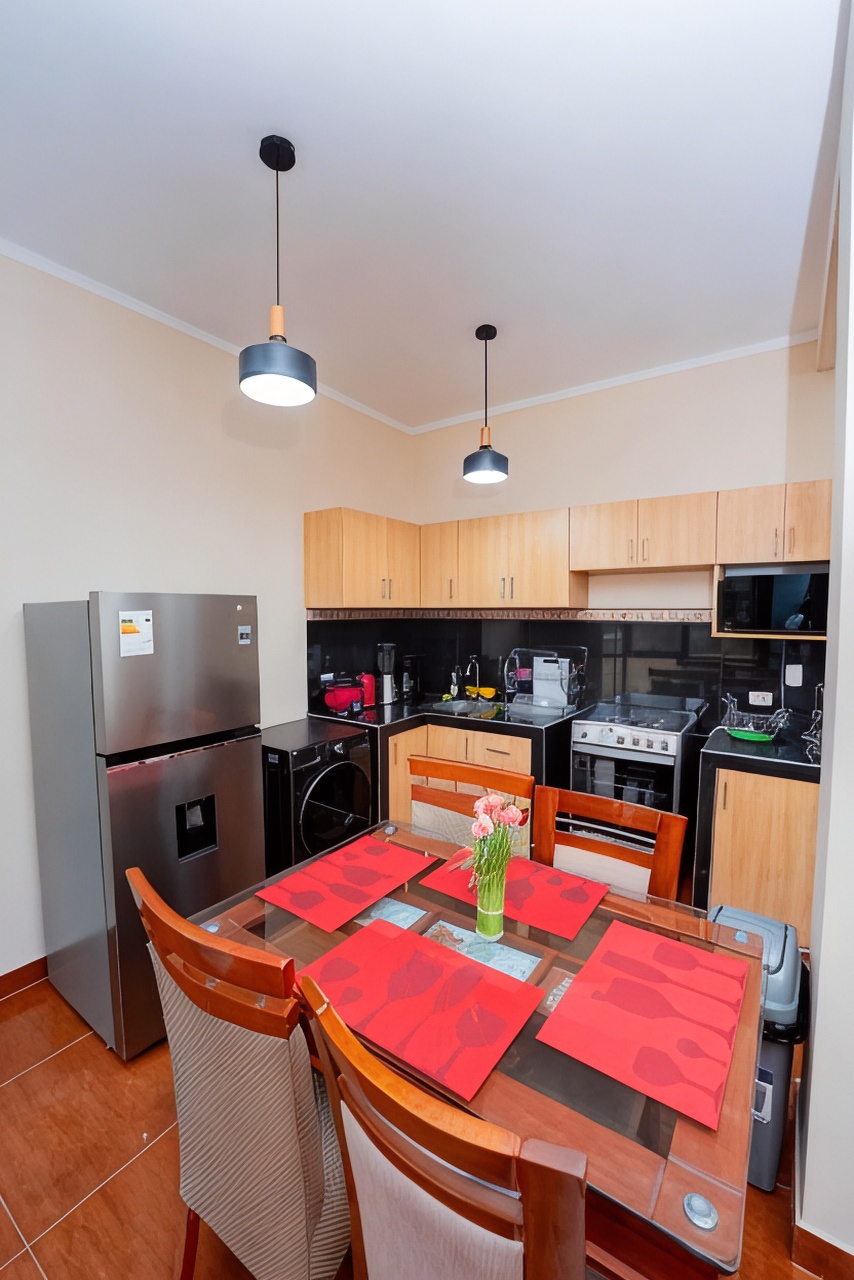 带阳台和露台的双卧室公寓