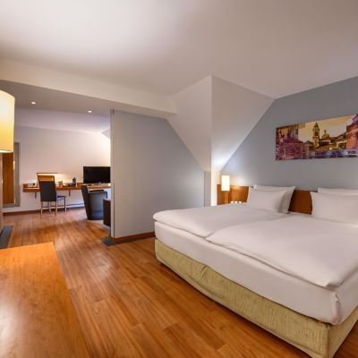 優質特大床房 埃格爾金根瑞享酒店優惠