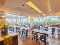 Royal View Hotel Churaumi