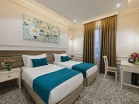 Zarafshon Parkside Hotels in Samarkand