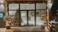 UrbanBay Hotel & Spa