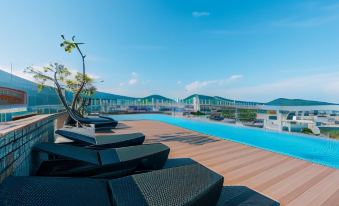 The Unity and the Bliss Patong Residence