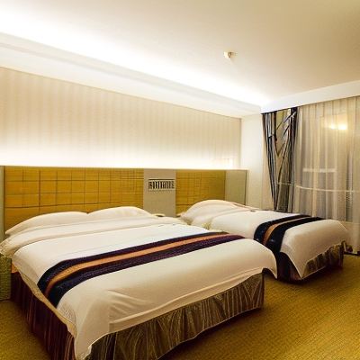 Bilik Deluxe Kupon Kingsley Hotel