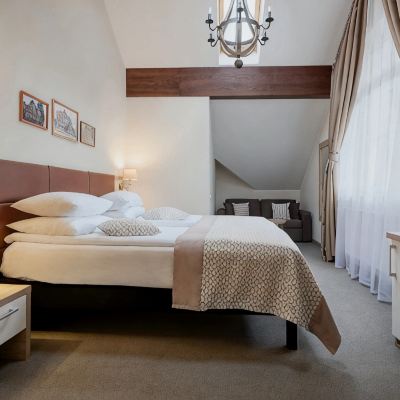 1-Room Deluxe Double Hartman Hotel Promo Code