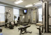 Salem Waterfront Hotel & Suites