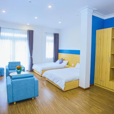 Deluxe Room The Lush House Promo Code