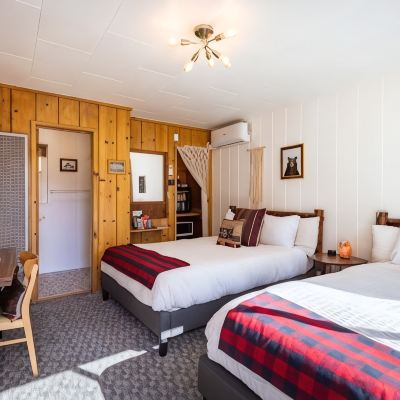 Standard Double Queen Grand Pine Cabins Promo Code