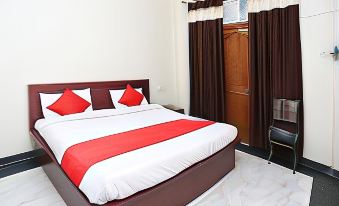 OYO Flagship Shiva Guest House