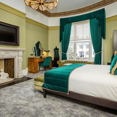 Fabulous Double Room Number 31 Promo Code