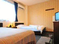 Personal Hotel You Hotels in Takeo