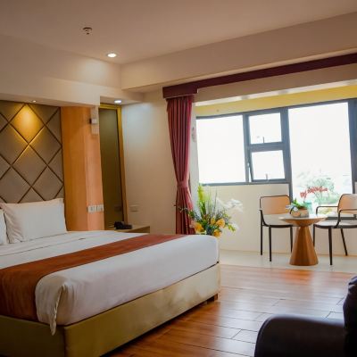 Executive Room with City View 456 Hotel Promo Code