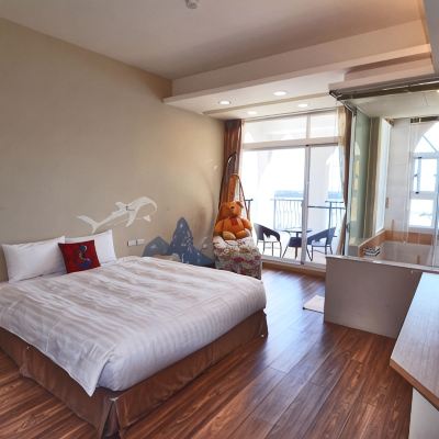 Fish Country Ocean View Double Room The Sea Level Promo Code