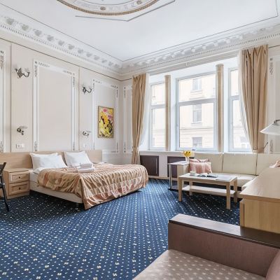 Comfort Double Room (Full Double Bed) Alexander Hotel Promo Code