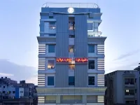 Gargee Grand Patna Отели в г. 