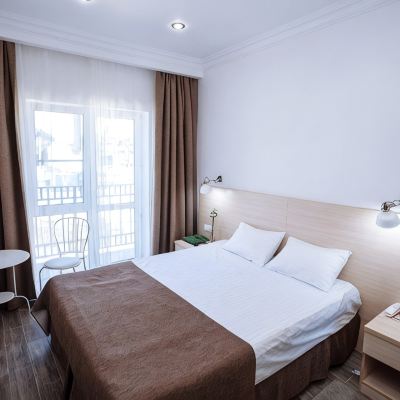 Standard Twin Room With Balcony Dublin Hotel Promo Code