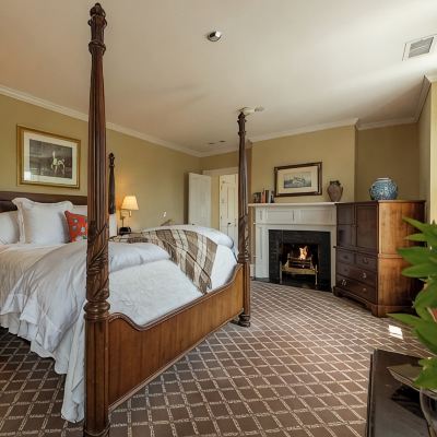 Premium King Suite With Sofa Bed The Willcox Promo Code
