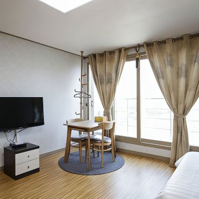 Hesse 203 서귀포 헤세드하우스펜션 쿠폰